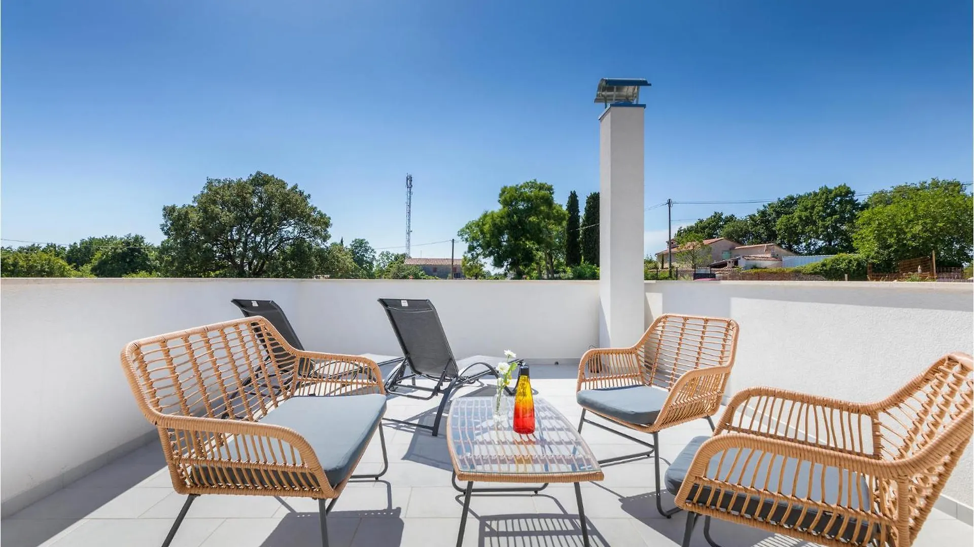 Holiday home 4 Bedroom Beautiful Home In Jursici Croatia